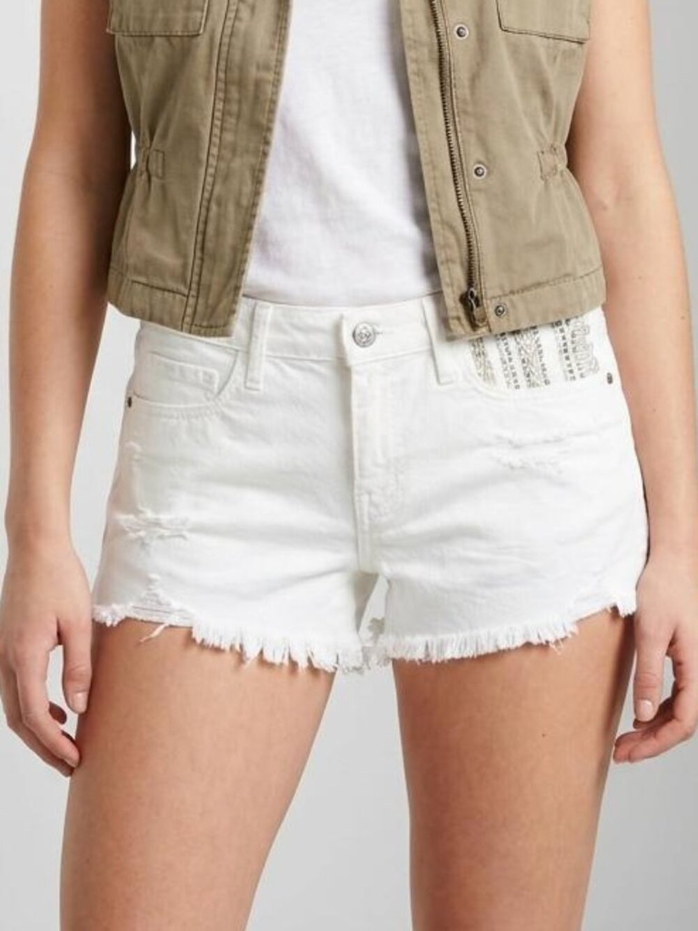 Abercrombie White Distressed Beaded Shorts 8 Summer Casual Boho Festival